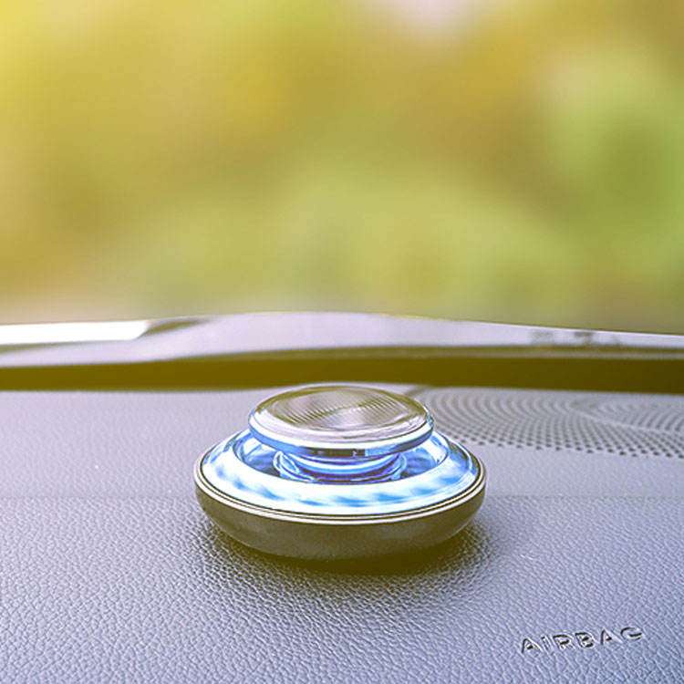 JIN GE Car Solar Vortex Aromatherapy – Solar-Powered Car Air Freshener & Fragrance Diffuser